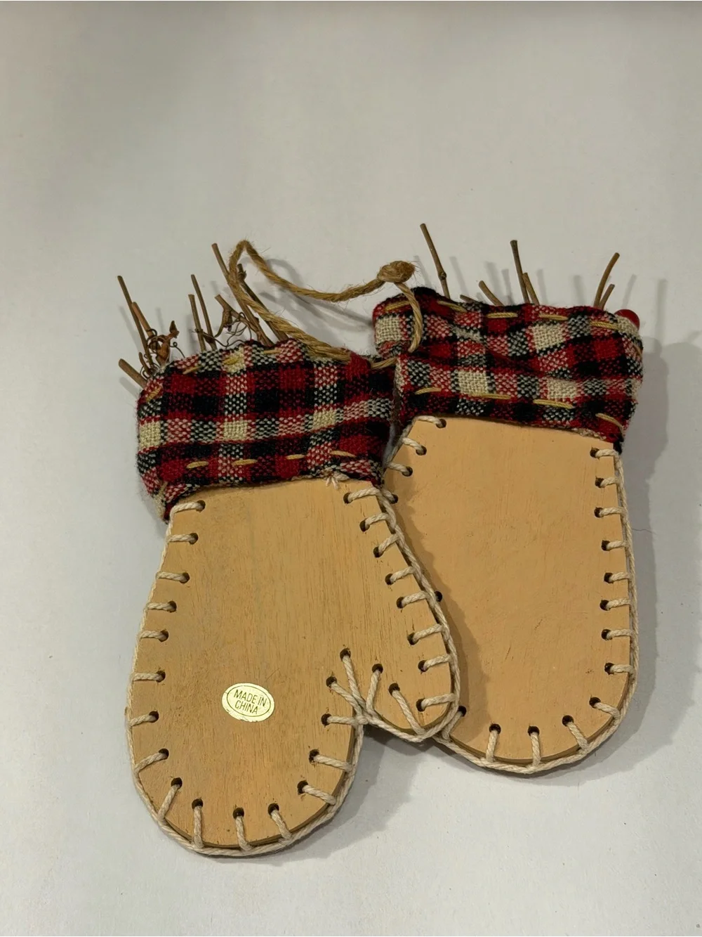 Merry mittens Plaid Trim Wooden Mitten Ornament